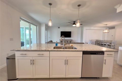 Apartamento en alquiler en Punta Gorda, Florida, 3 dormitorios, 161.74 m2 № 1812993 - foto 10