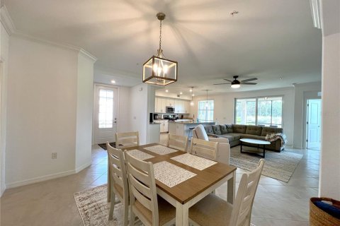 Apartamento en alquiler en Punta Gorda, Florida, 3 dormitorios, 161.74 m2 № 1812993 - foto 7