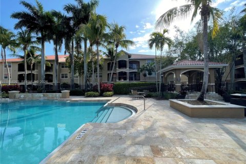 Copropriété à louer à Pembroke Pines, Floride: 2 chambres, 104.98 m2 № 2049572 - photo 18