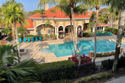 Copropriété à louer à Pembroke Pines, Floride: 2 chambres, 104.98 m2 № 2049572 - photo 26