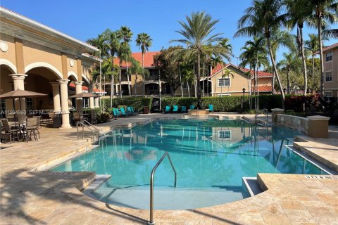 Condo à Pembroke Pines, Floride, 2 chambres  № 2049572