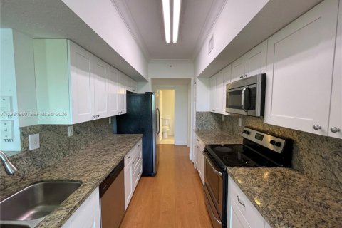 Copropriété à louer à Pembroke Pines, Floride: 2 chambres, 104.98 m2 № 2049572 - photo 2