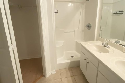 Casa en alquiler en Kissimmee, Florida, 3 dormitorios, 115.66 m2 № 2212313 - foto 11