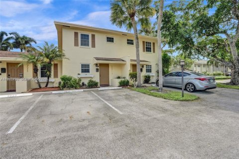 Touwnhouse à Fort Lauderdale, Floride 3 chambres, 130.06 m2 № 2032908
