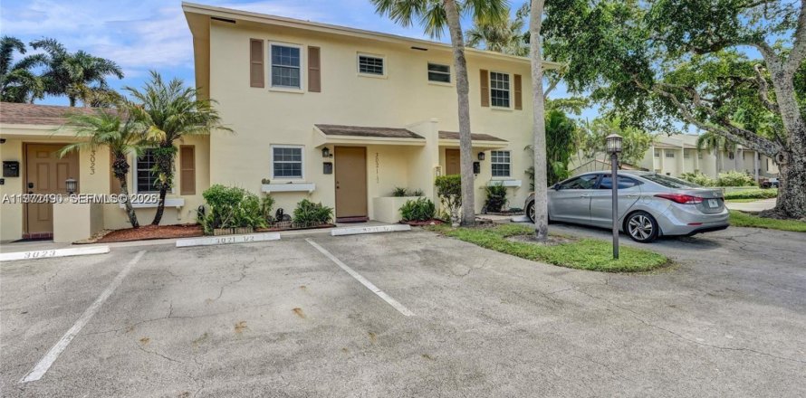 Touwnhouse à Fort Lauderdale, Floride 3 chambres, 130.06 m2 № 2032908