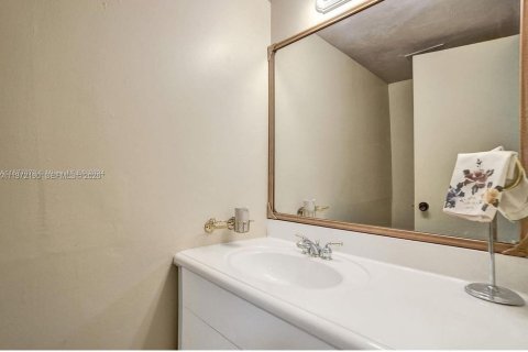 Touwnhouse à vendre à Fort Lauderdale, Floride: 3 chambres, 130.06 m2 № 2032908 - photo 8