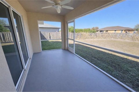 Villa ou maison à louer à Lehigh Acres, Floride: 3 chambres, 132.57 m2 № 2105478 - photo 22