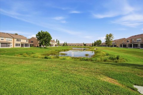Touwnhouse à vendre à Riverview, Floride: 3 chambres, 171.4 m2 № 2216821 - photo 13