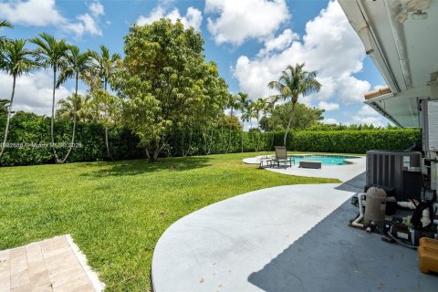 Casa en alquiler en Miami, Florida, 3 dormitorios, 139.35 m2 № 1965858 - foto 7