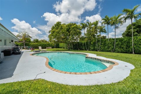 Casa en alquiler en Miami, Florida, 3 dormitorios, 139.35 m2 № 1965858 - foto 6