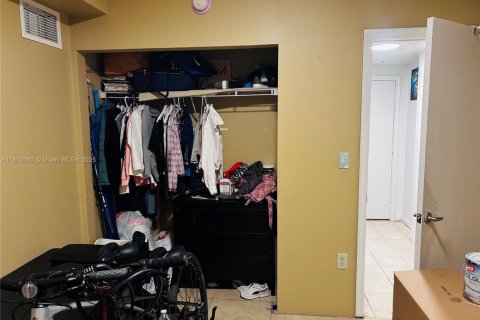 Condominio en venta en Cutler Bay, Florida, 2 dormitorios, 75.16 m2 № 1752554 - foto 15
