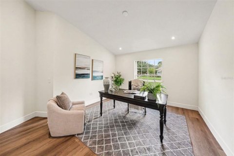 House in Tampa, Florida 5 bedrooms, 289.86 sq.m. № 2414050 - photo 7