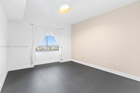 Copropriété à vendre à Miami, Floride: 2 chambres, 144.65 m2 № 1972724 - photo 21