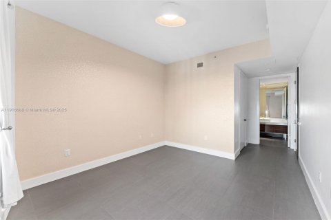 Copropriété à vendre à Miami, Floride: 2 chambres, 144.65 m2 № 1972724 - photo 20