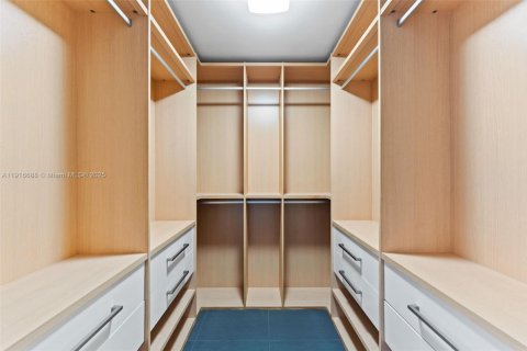 Copropriété à vendre à Miami, Floride: 2 chambres, 144.65 m2 № 1972724 - photo 24