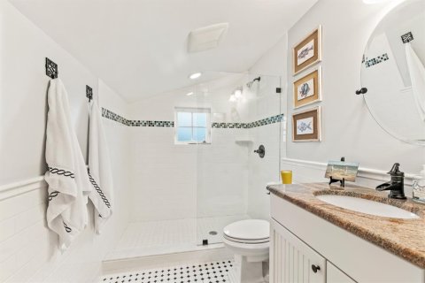 House in Boca Grande, Florida 3 bedrooms, 285.67 sq.m. № 2430950 - photo 22