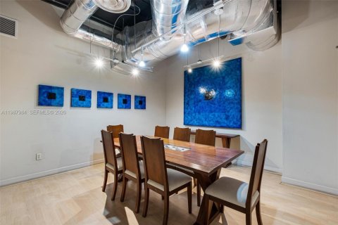 Купить кондоминиум в Майами, Флорида 1 спальня, 63.64м2, № 2050946 - фото 20