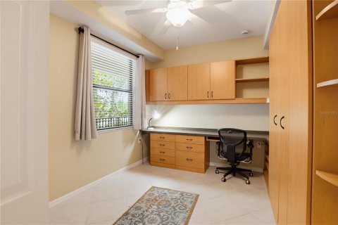 Condo in Bradenton, Florida, 2 bedrooms № 2200393 - photo 22