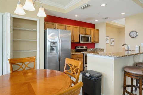 Condo in Bradenton, Florida, 2 bedrooms № 2200393 - photo 6
