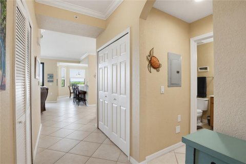 Condo in Bradenton, Florida, 2 bedrooms № 2200393 - photo 5