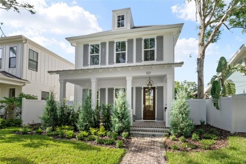 Villa ou maison à vendre à Saint Petersburg, Floride: 3 chambres, 241.55 m2 № 1883323 - photo 1