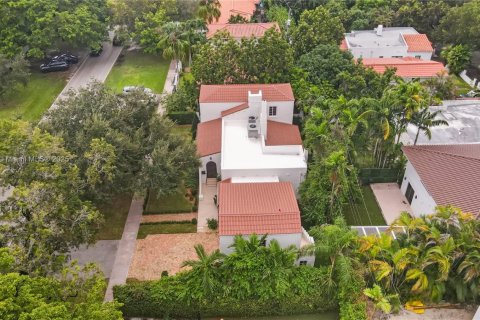 Casa en venta en Coral Gables, Florida, 3 dormitorios, 265.24 m2 № 1941601 - foto 5