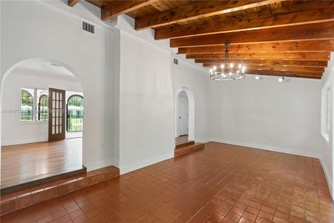 Casa en venta en Coral Gables, Florida, 3 dormitorios, 265.24 m2 № 1941601 - foto 22