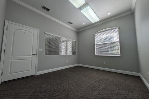 Propiedad comercial en alquiler en Lutz, Florida, 289.11 m2 № 1826367 - foto 15