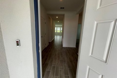Villa ou maison à louer à Haines City, Floride: 4 chambres, 171.68 m2 № 2102901 - photo 3