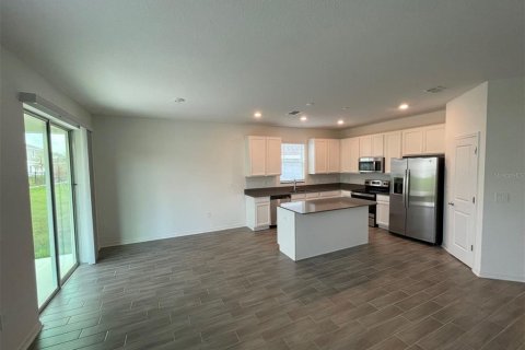 Villa ou maison à louer à Haines City, Floride: 4 chambres, 171.68 m2 № 2102901 - photo 15