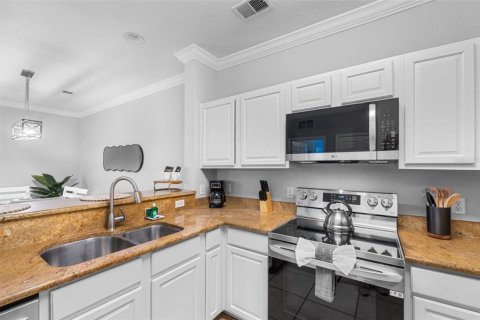 Condo in Davenport, Florida, 3 bedrooms  № 1786414 - photo 11