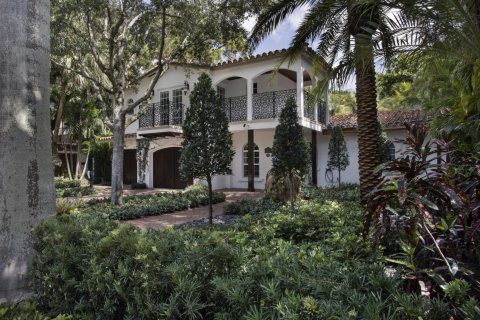 Villa ou maison à Boca Raton, Floride 4 chambres, 250.56 m2 № 2363425