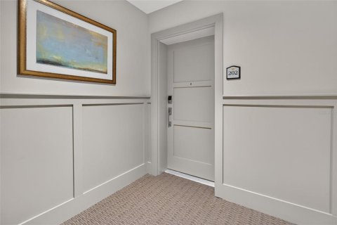 Condo in Dunedin, Florida, 2 bedrooms  № 2386268 - photo 5