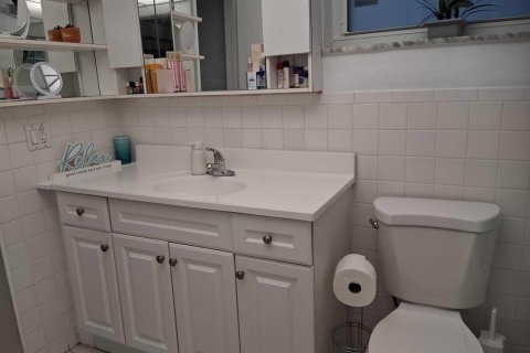 Condo in Hallandale Beach, Florida, 1 bedroom  № 2178844 - photo 18