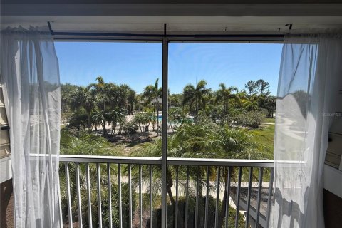Copropriété à louer à Lakewood Ranch, Floride: 2 chambres, 100.33 m2 № 2195340 - photo 8