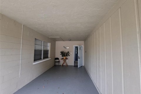 Villa ou maison à vendre à Bradenton, Floride: 4 chambres, 176.89 m2 № 2092678 - photo 23