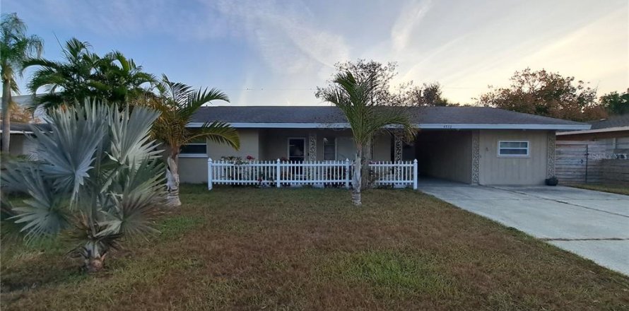 Villa ou maison à Bradenton, Floride 4 chambres, 176.89 m2 № 2092678