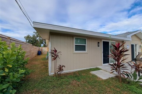 Villa ou maison à vendre à Bradenton, Floride: 4 chambres, 176.89 m2 № 2092678 - photo 17