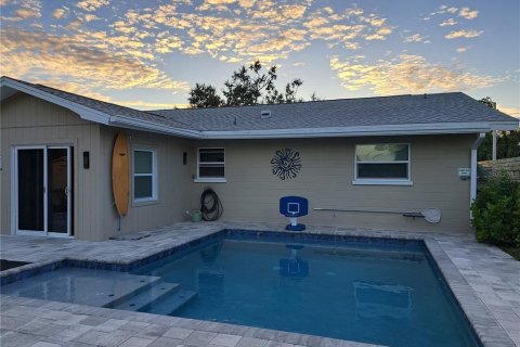 Villa ou maison à vendre à Bradenton, Floride: 4 chambres, 176.89 m2 № 2092678 - photo 30