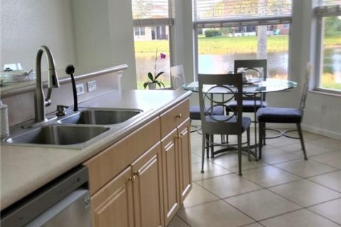 Casa en venta en Port St. Lucie, Florida, 3 dormitorios, 179.02 m2 № 2189186 - foto 19
