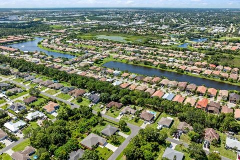 Casa en venta en Port St. Lucie, Florida, 3 dormitorios, 179.02 m2 № 2189186 - foto 28