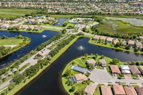 Casa en venta en Port St. Lucie, Florida, 3 dormitorios, 179.02 m2 № 2189186 - foto 27