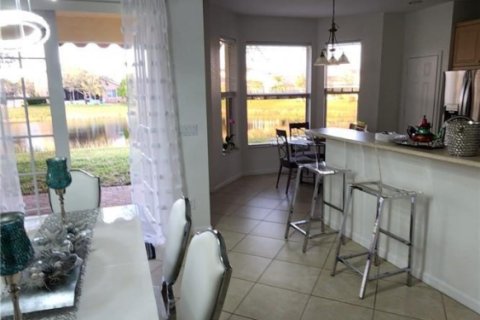 Casa en venta en Port St. Lucie, Florida, 3 dormitorios, 179.02 m2 № 2189186 - foto 8