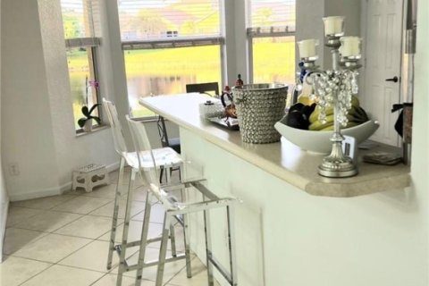 Casa en venta en Port St. Lucie, Florida, 3 dormitorios, 179.02 m2 № 2189186 - foto 20