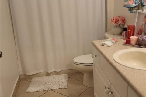 Casa en venta en Port St. Lucie, Florida, 3 dormitorios, 179.02 m2 № 2189186 - foto 16