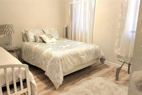Casa en venta en Port St. Lucie, Florida, 3 dormitorios, 179.02 m2 № 2189186 - foto 15