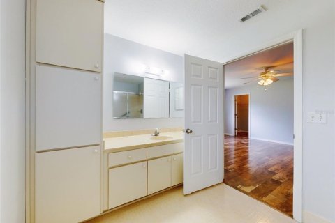House in Summerfield, Florida 3 bedrooms, 163.51 sq.m. № 1732318 - photo 30