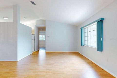 House in Summerfield, Florida 3 bedrooms, 163.51 sq.m. № 1732318 - photo 8