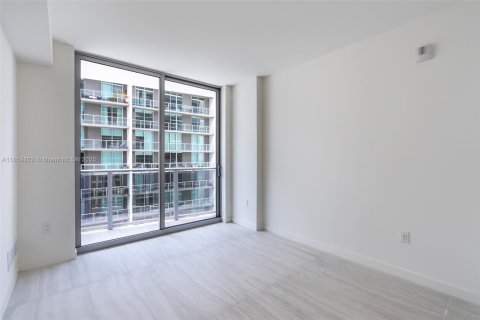 Купить кондоминиум в Майами, Флорида 2 спальни, 113.06м2, № 1980240 - фото 24