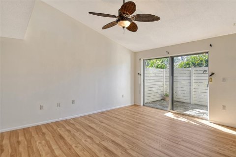 Casa en venta en Sarasota, Florida, 2 dormitorios, 111.48 m2 № 1565201 - foto 16